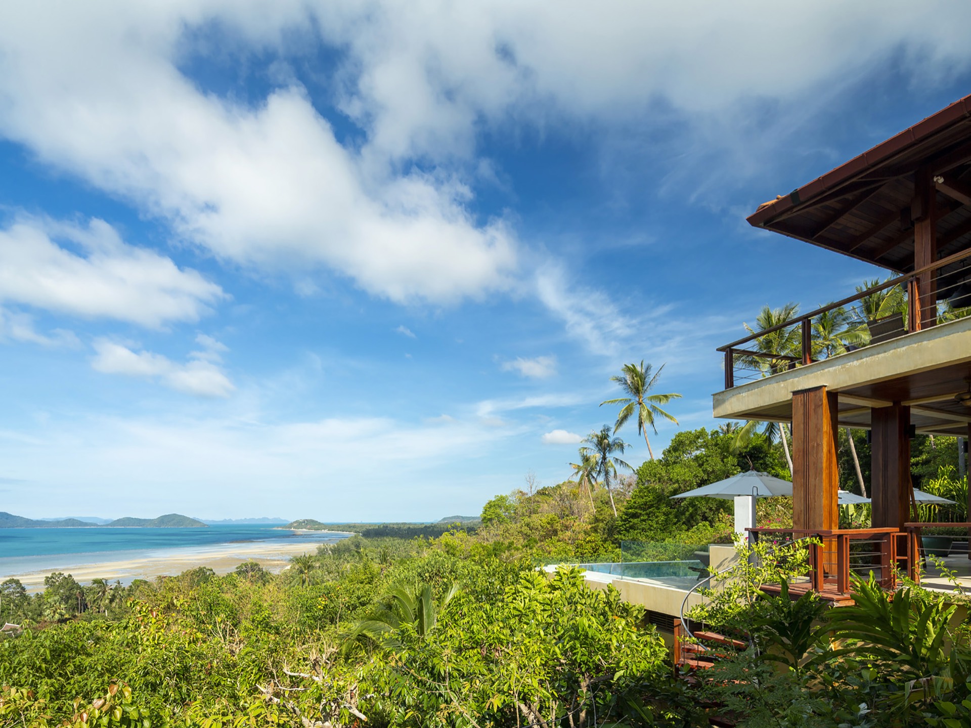 Panoramic coastal views from Villa Soluna in Koh Samui